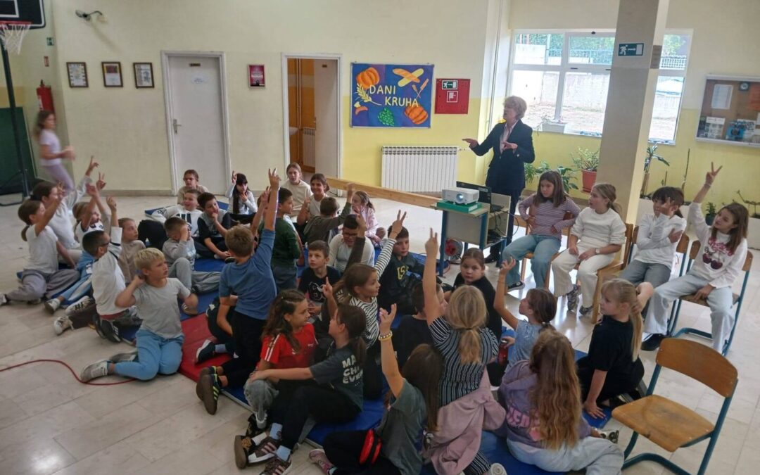 HRVATSKA NARODNA BANKA U NAŠOJ ŠKOLI